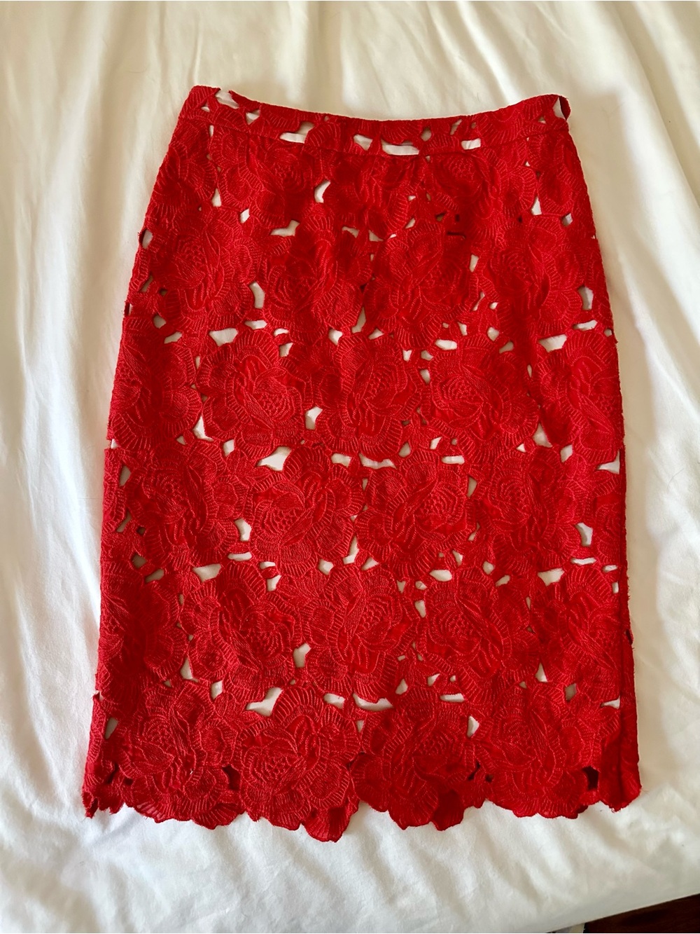 Alice + Olivia Red Floral Lace Pencil Skirt